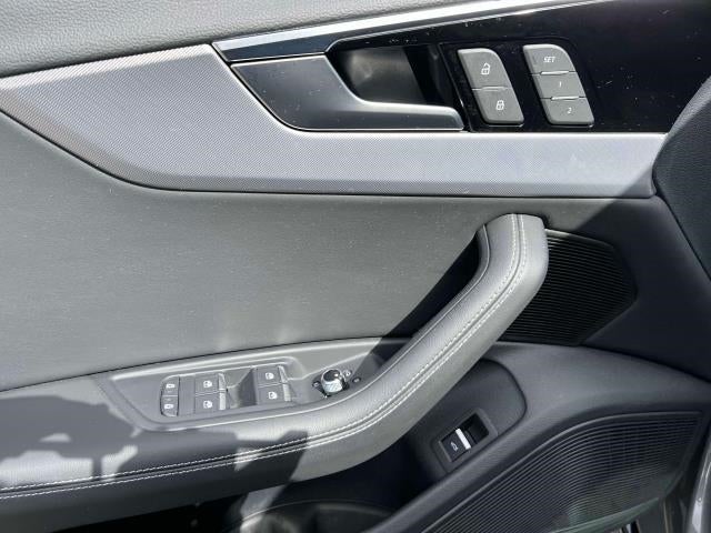 2023 Audi A4 Prestige 45 TFSI S line quattro S tronic